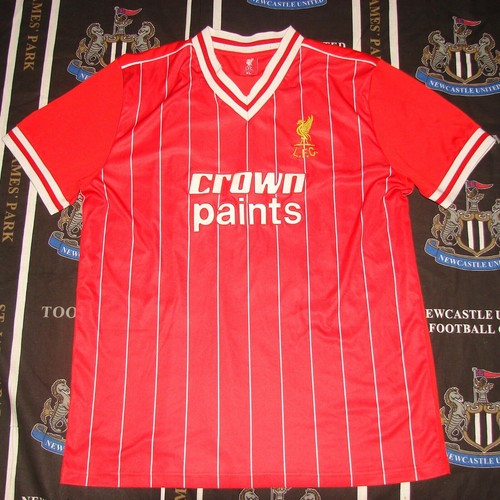 Liverpool home football - home, shirt