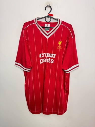 Liverpool 1982 1983 home - 1982/1983,